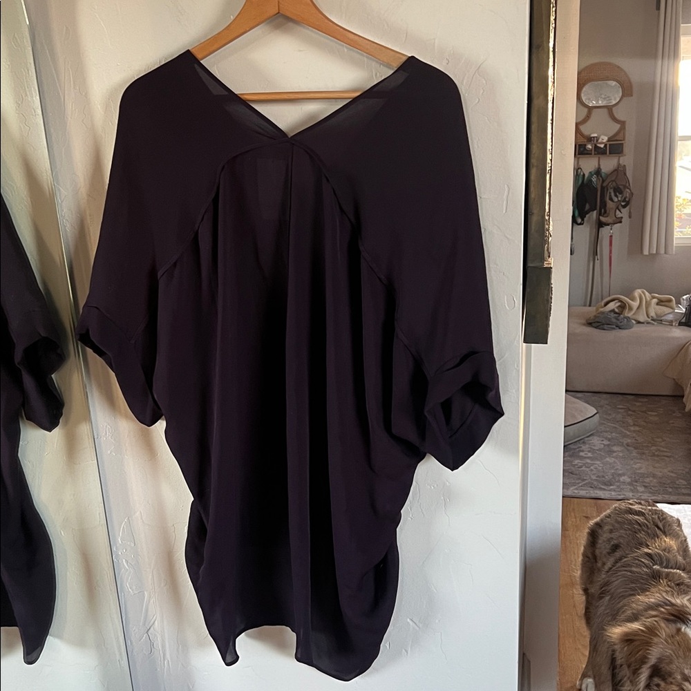 Vince 100% silk NWT Deep Purple Women's blouse - Picture 3 of 7